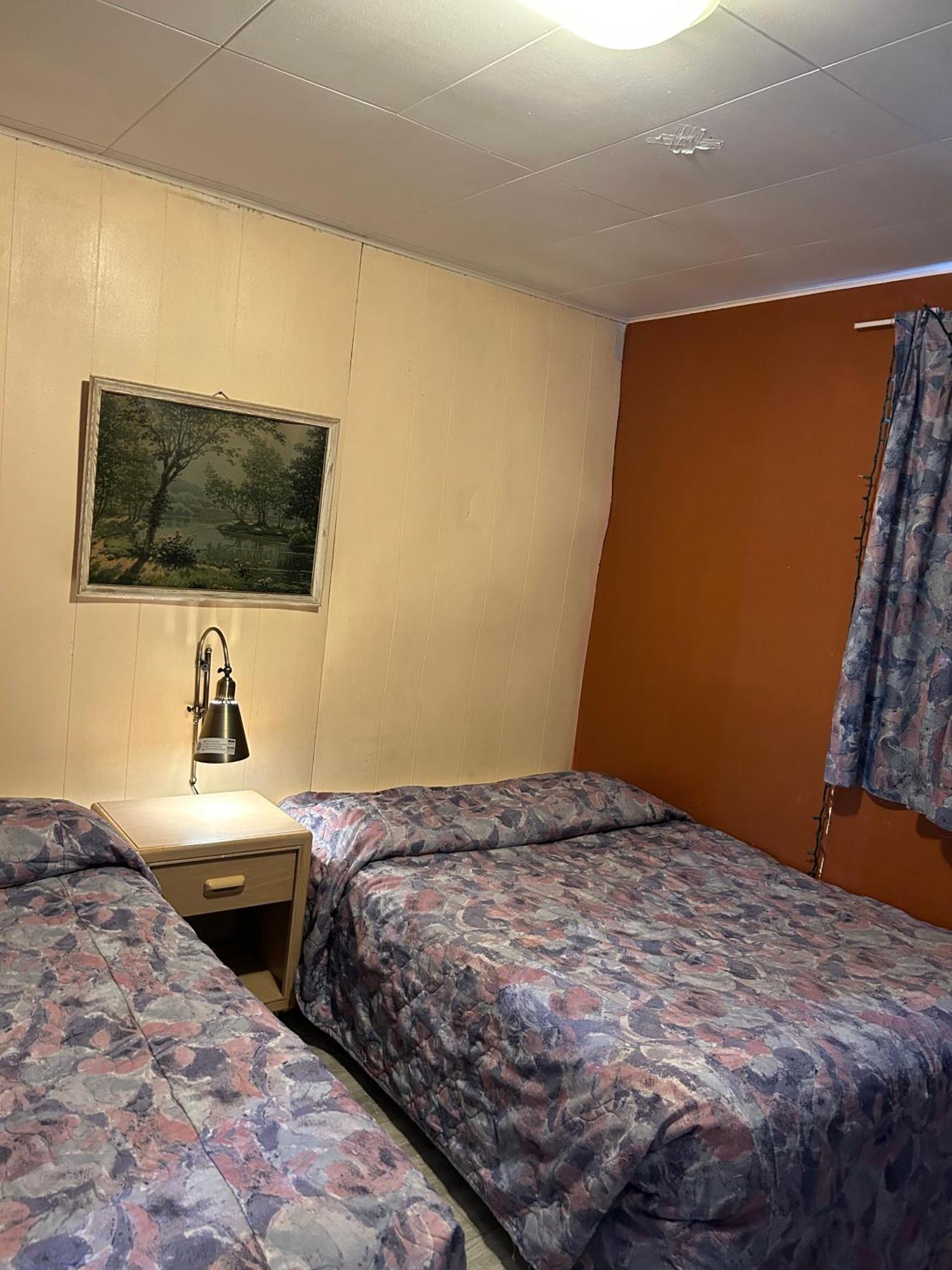 罗德朗纳汽车旅馆 梅里特 外观 照片